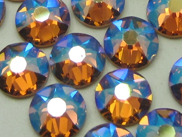 1 Gross 6ss LIGHT COLORADO TOPAZ SHIMMER HOT FIX European Rhinestones